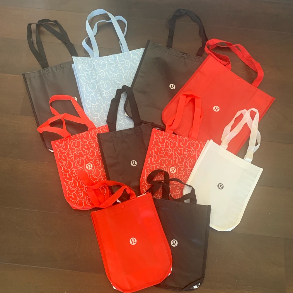 HUGE HAUL OF 10 BRAND NEW Reusable Lululemon Logo Tote Bags (4x Large 6x Small)